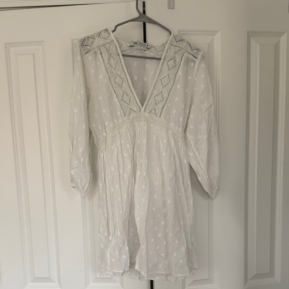 Zara White Swiss Dot V-Neck Tunic Dress